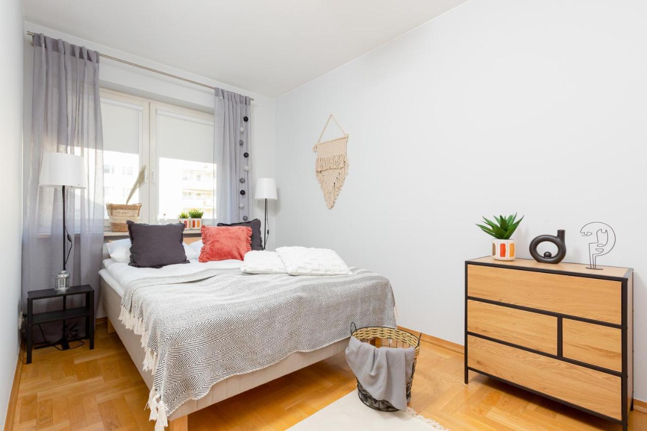 Mokotow Bluszczanska By Renters