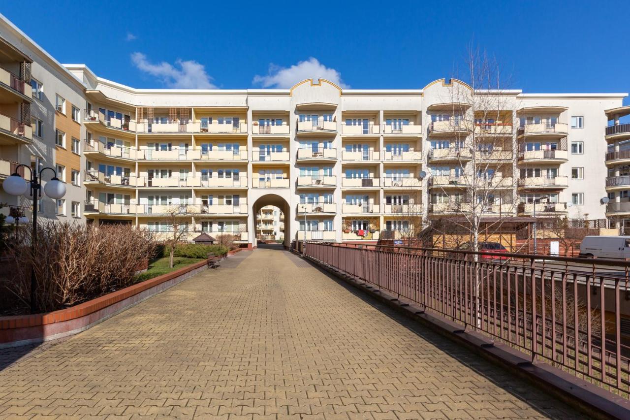 Apartment Mokotow Bluszczanska By Renters *