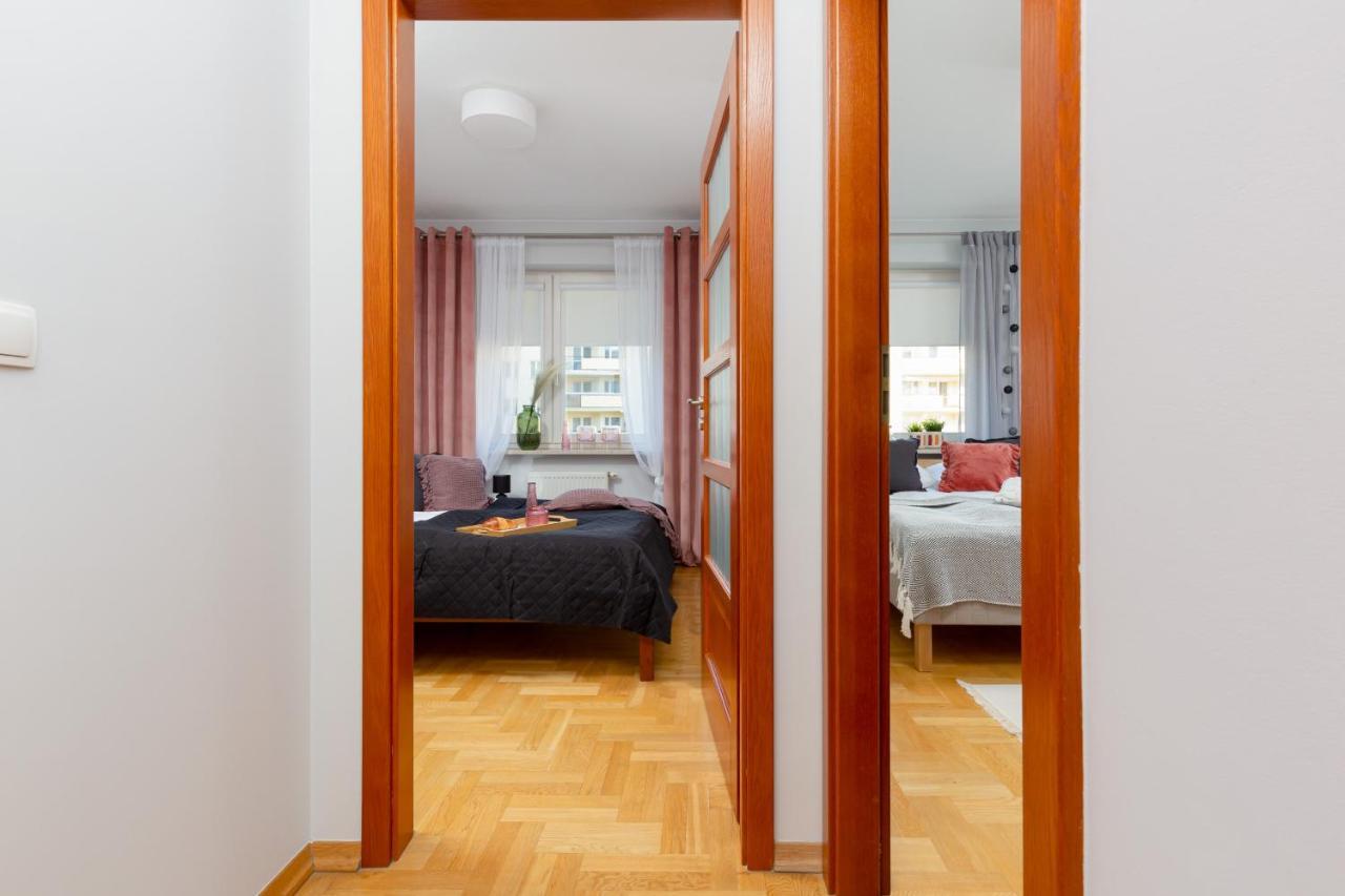 Апартаменти Mokotow Bluszczanska By Renters *