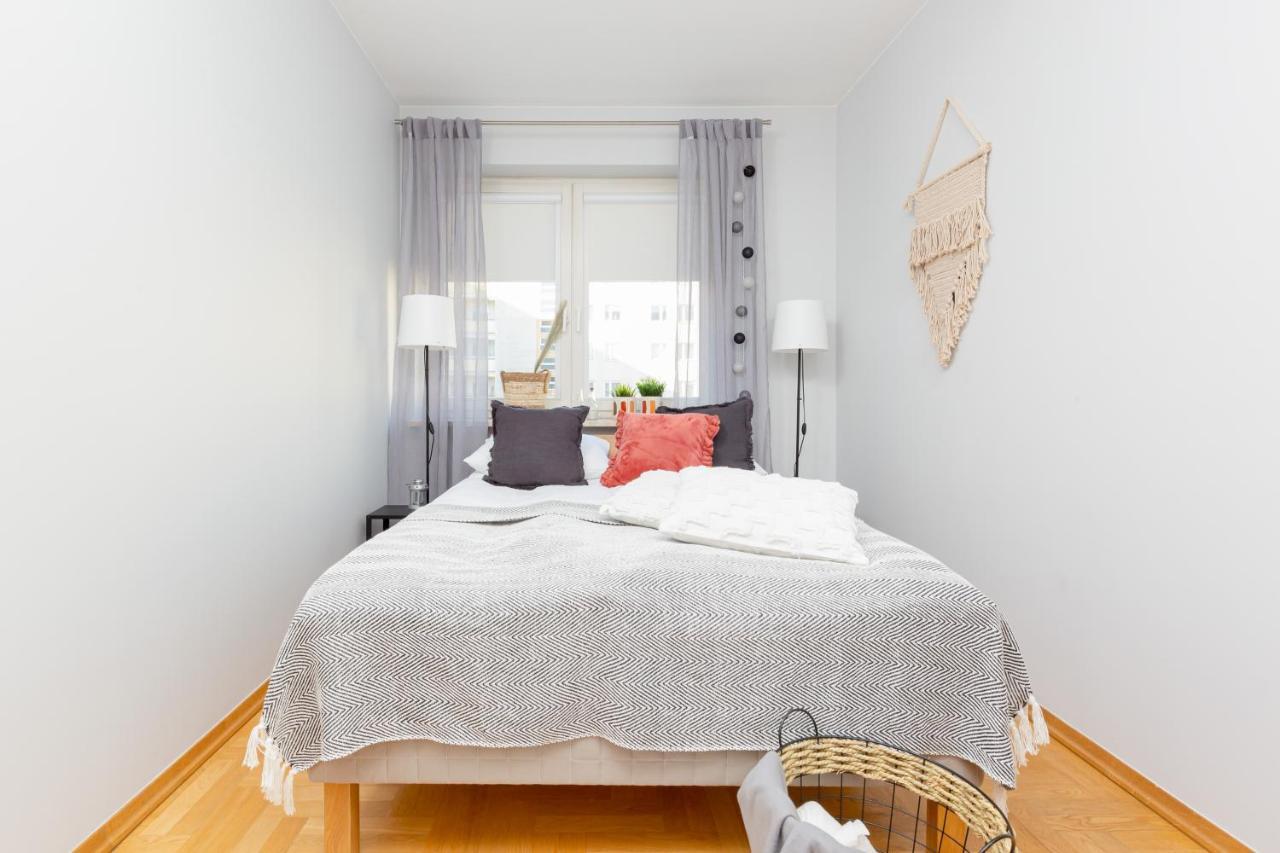 Mokotow Bluszczanska By Renters Warsaw